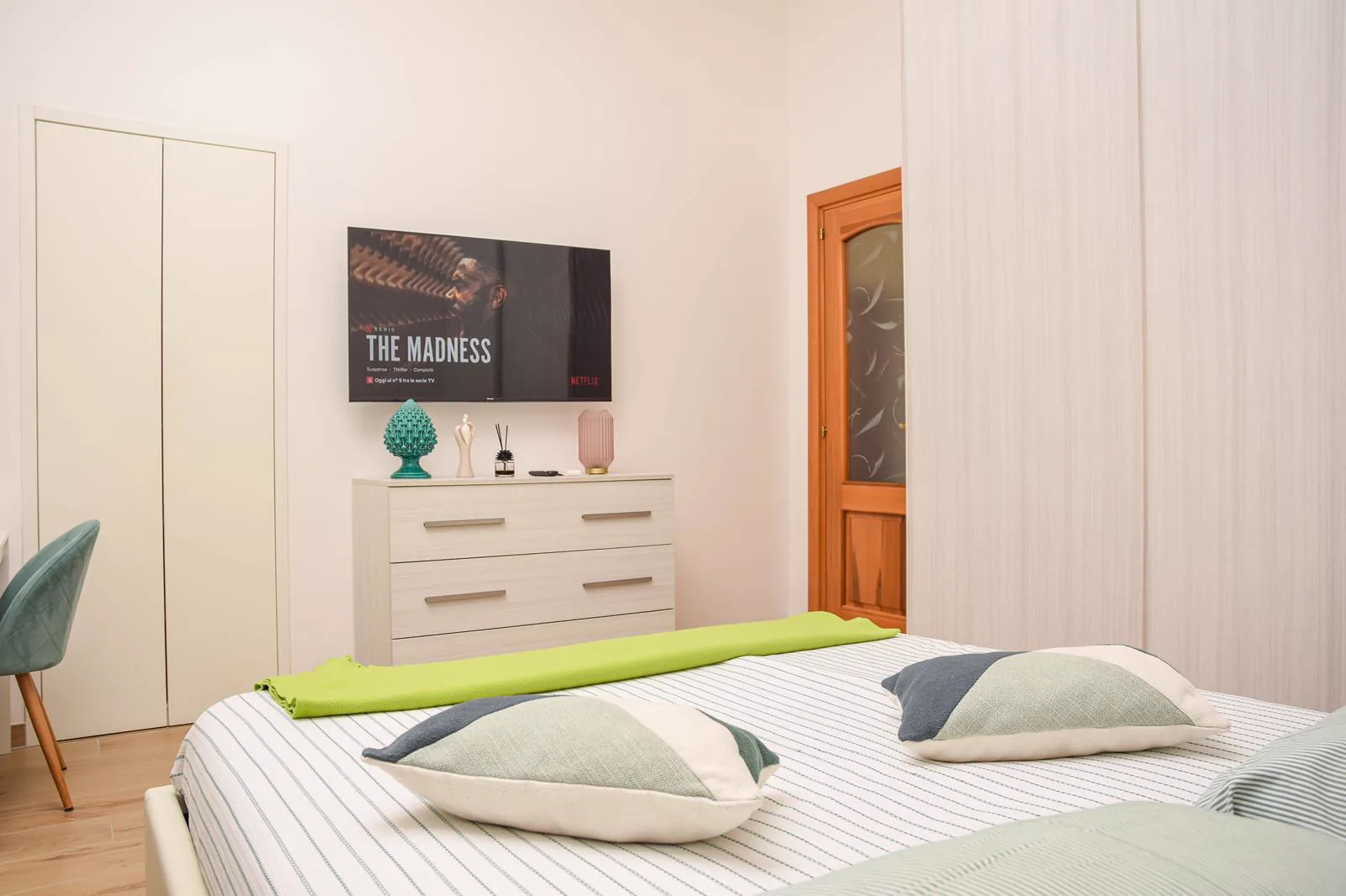Camera matrimoniale con Smart TV